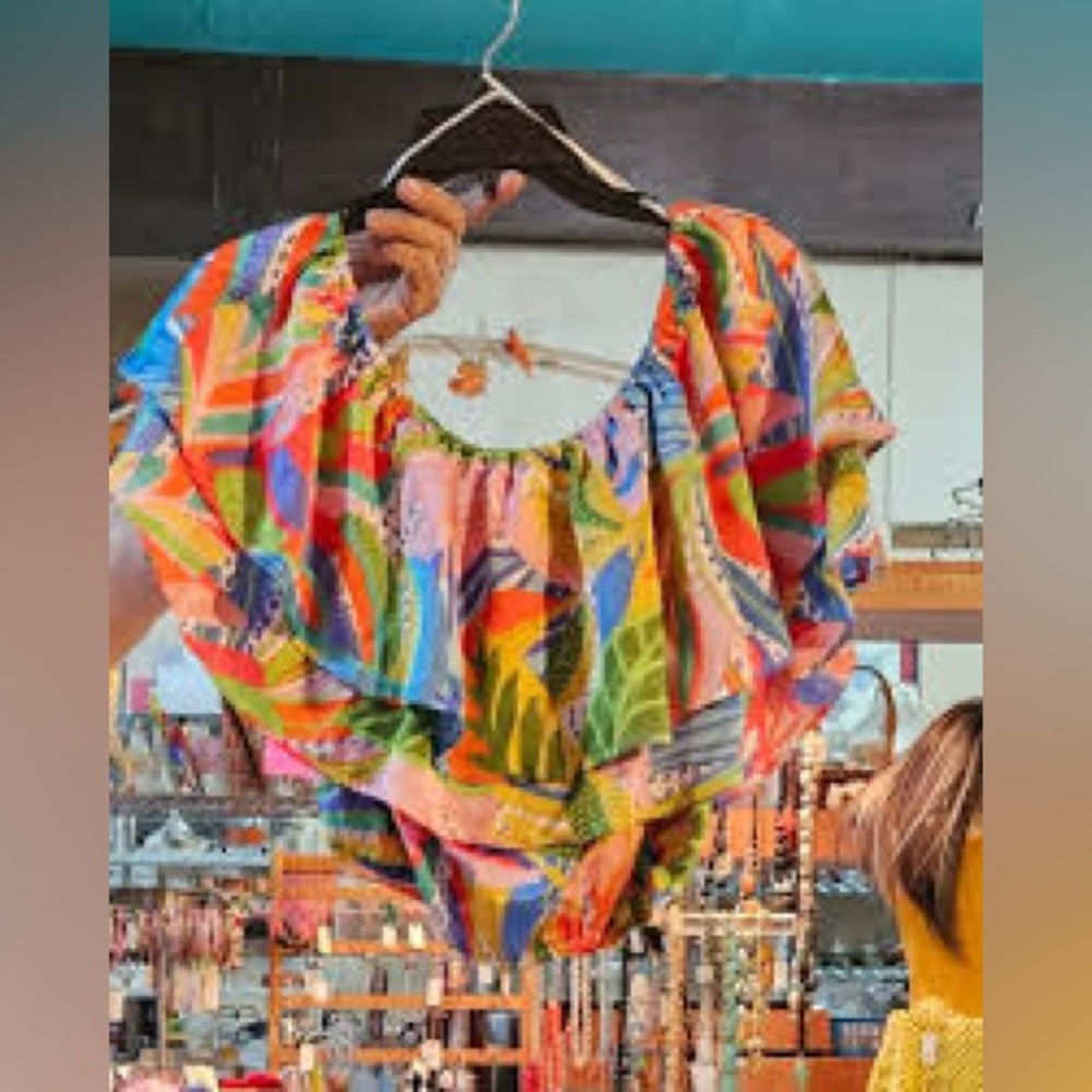 NWT Sugarlips Colorful Versatile Off-Shoulder Blouse - Picture 5 of 5